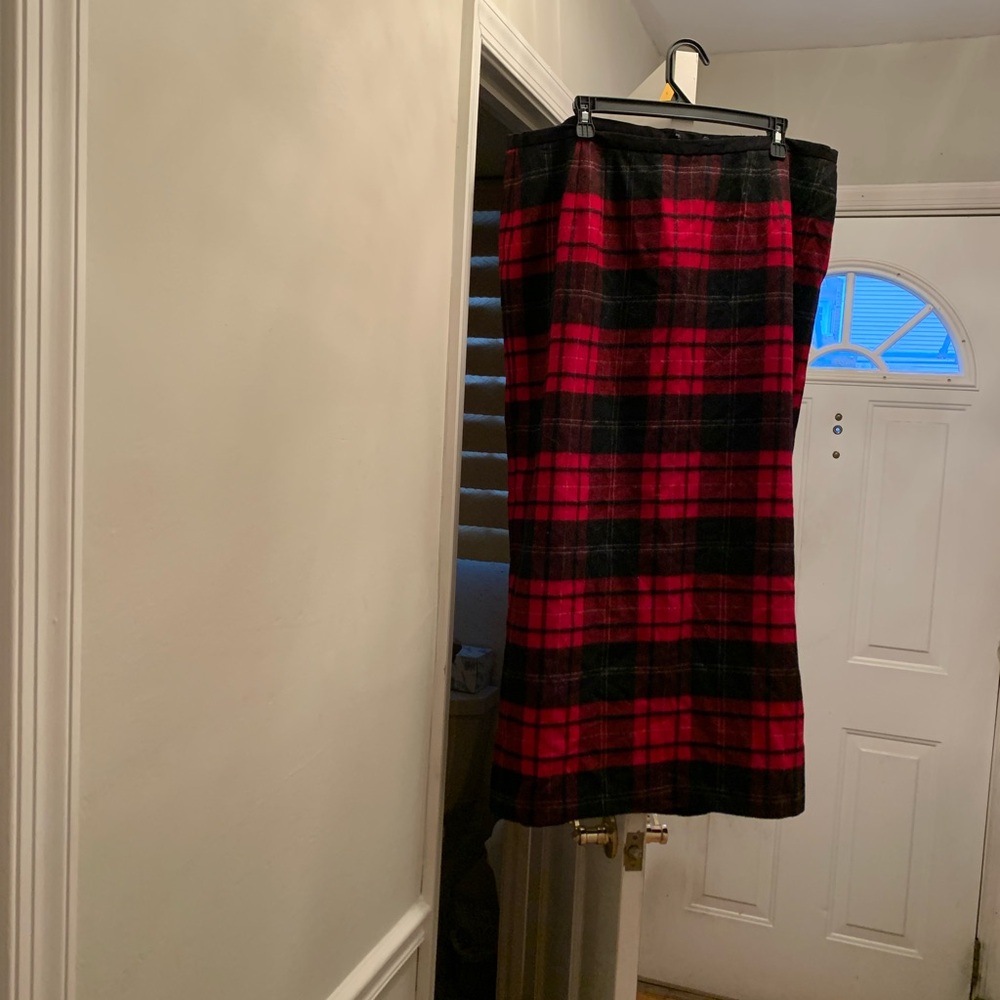 Talbots Black and Red Plaid Pencil Skirt
